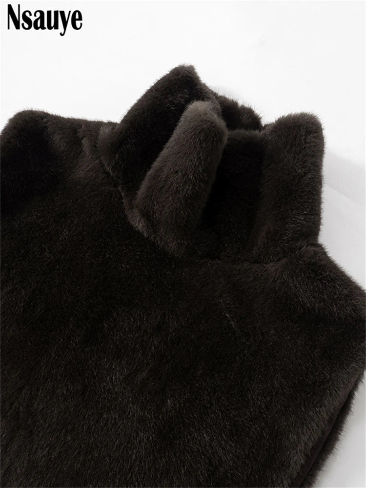 Nsauye 2024 Winter New Female Chic Fashion Sleeveless Faux Fur Women's Coat Thickened Warm Jackets Outerwear Tops Ladies Coats